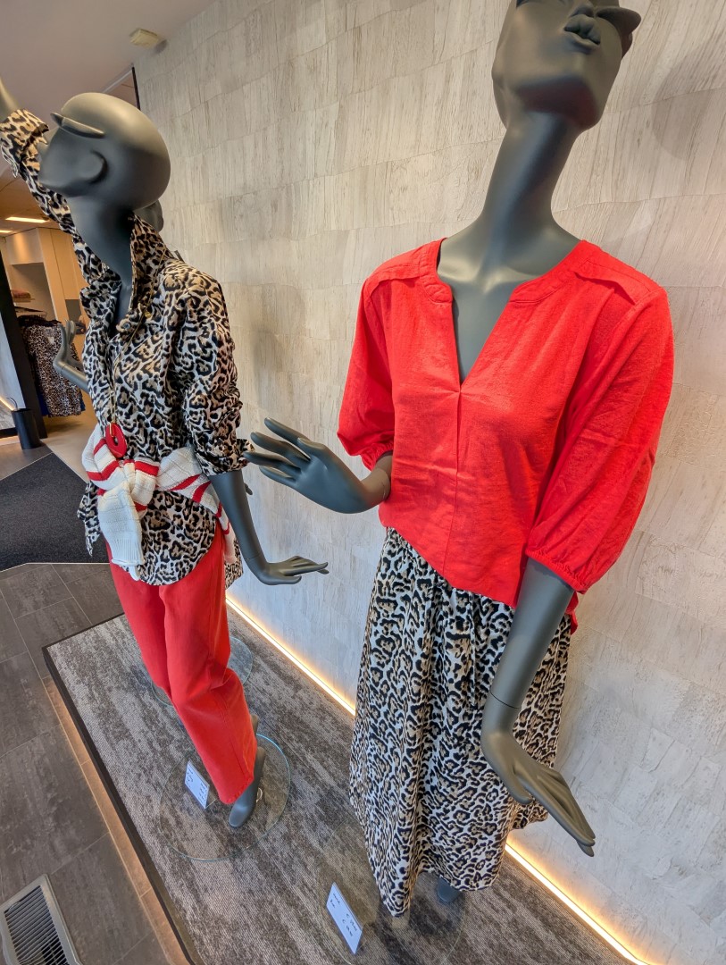 Etalage, collectie lente zomer 2025