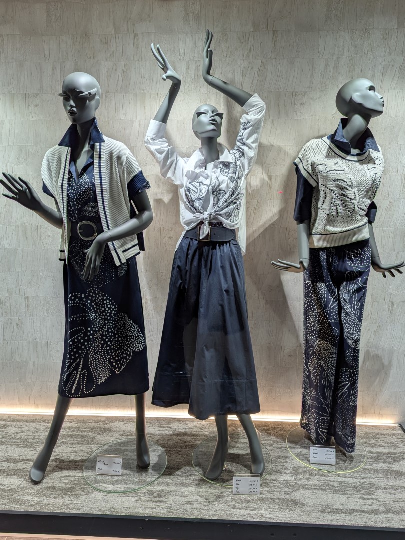 Etalage, collectie lente zomer 2025