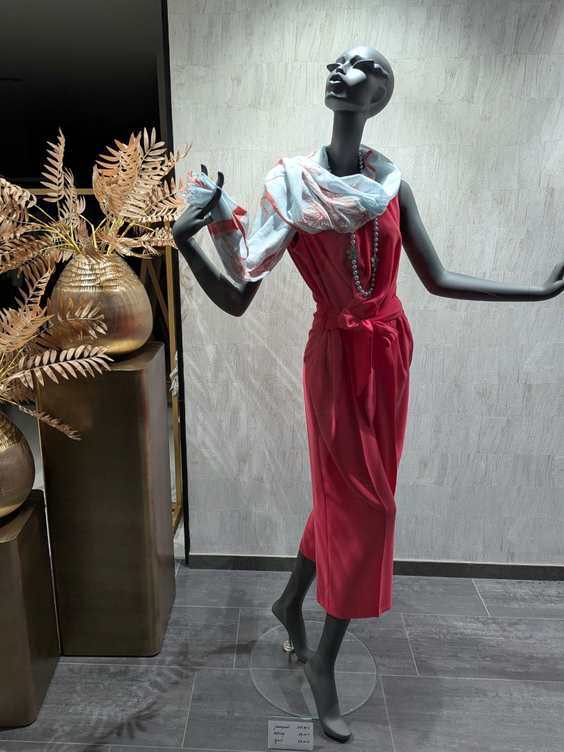 Etalage, collectie lente zomer 2025