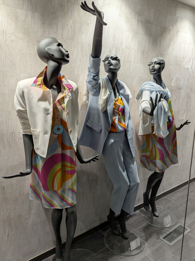 Etalage, collectie lente zomer 2025