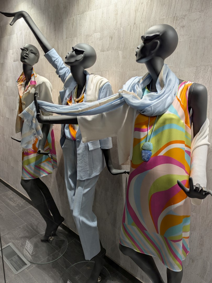 Etalage, collectie lente zomer 2025